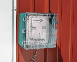 Electronic pest repeller comes with the additional function of switching frequency pulse accoustic waves to prevent adaptability of. Bird X 15 000 To 25 000 Hz Electronic Bird Repeller Covers 3600 Sq Ft 1dgw6 Usx Grainger