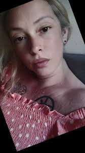 Vicky Harper's Instagram, Twitter & Facebook