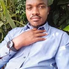 Welcome to another beautiful Friday. Tura oyomino bwango bwango Hapo Hapo  Dady