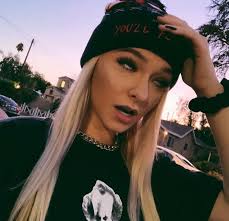 What state does zoe laverne live in? Zoe Laverne Home Facebook