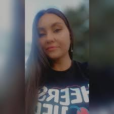 Amanda Dodge's Instagram, Twitter & Facebook