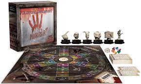 We answer these questions and more. Amazon Com Trivial Pursuit Horror Ultimate Edition Juego De Triviales De Terror Con 1800 Preguntas De Peliculas De Terror Clasicas Y Libros Juego De Mesa De Triviales Coleccionables Para Los Fans