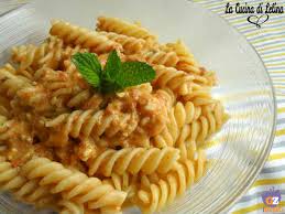 Check spelling or type a new query. Fusilli Pomodoro Pesto E Panna Ricetta Saporita