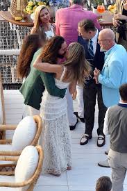 Einen professionellen fotografen, der sich unaufdringlich auf ihrer hochzeit einfügt und die ausgabeformat: Heidi Klum Tom Kaulitz Erste Bilder Der Pre Wedding Party
