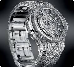 Hublot Diamond Price 5 Million Hublot Diamond Is One Of The Most Expensive And Beautiful Watch In Th Luxury Watches For Men Hublot Watches Watches For Men
