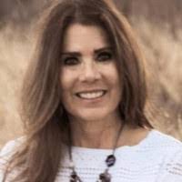 Gina Jeannot's Instagram, Twitter & Facebook