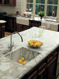 Creating a kitchen design that is functional, beautiful and comfortable can be a challenge. 36 Marbled Countertops To Ignite Your Kitchen Revamp