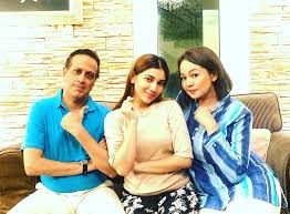Setelah cinta itu pergi the wedding of ikram and marina is a happy marriage filled with love that blossoms even without a child, they are not entitled to question god's destiny. Info Dan Sinopsis Drama Nasi Kerabu Untuk Che Abe Slot Akasia Iluminasi