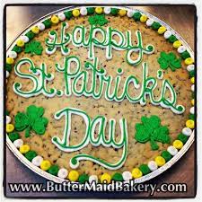 Happy St Patrick S Day Cookie Cake St Patrick S Day Cookies St Patricks Day Cakes Buttercream Decorating