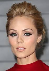 Cand / ♔ cominica blog ♔: 120 Laura V Ideas In 2021 Laura Vandervoort Laura Canadian Actresses