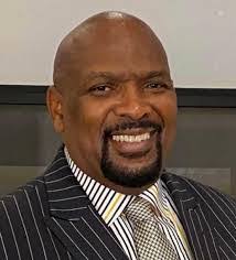 Stephanie Fitch's Instagram, Twitter & Facebook