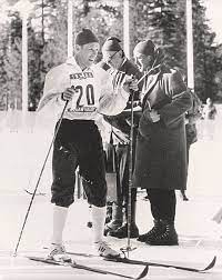 Håkon brusveen (born july 15, 1927) was a norwegian cross country skier. Hakon Brusveen Store Norske Leksikon