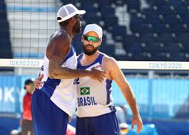 Levantador de vôlei que conquistou a medalha de ouro nas olimpíadas do rio em 2016 pela seleção brasileira. Nzu2yhb3nbthkm