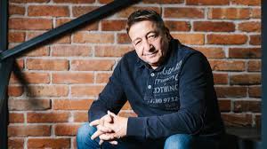 Самые новые твиты от bayer zsolt (@bayer_c): Bayer Zsolt Kinek Csinal Az Ember Politikat Mandiner