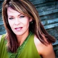 Latisha Roth's Instagram, Twitter & Facebook