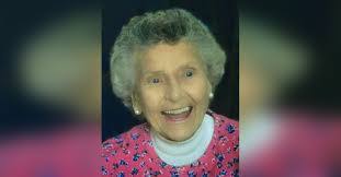 Beatrice Austin's Instagram, Twitter & Facebook