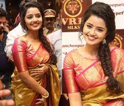 15 Amazing Saree Makeup Hairstyle Ideas To Try Now Keep Me Stylish Saree Blouse Silk Saree Blouse Back Neck Designs