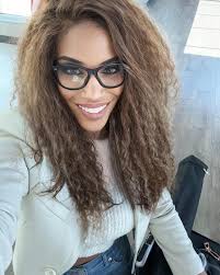 Just touched down in Springfield, Illinois. Tomorrow I'll be speaking to a  room full of incredible women at the Illinois Women In Leadership event.  I'm looking forward to sharing insights