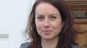 Mülheimer Lesezeichen: Die Netzwerkerin: Als Stadtteilkoordinatorin ist die  Erziehungswissenschaftlerin Sabine Gronek in Styrum unterwegs, um Menschen  zu einer starken Gemeinschaft starker Persönlichkeiten zu bilden