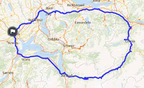 Der klausenpass, zwischen altdorf im kanton uri und linthal im kanton glarus. Klausenpass