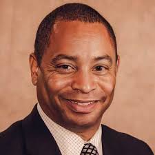 Larry Estridge's Instagram, Twitter & Facebook