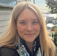 Faye Cotter (@Fayeflare_)