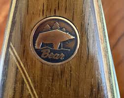 Welcome all new Traditional Archery Society members. TAS was created in  2013 to promote longbows, recurves, archery, and bowhunting worldwide.