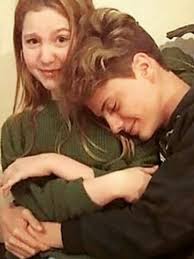 Is Chris Henry Jr Yonger Sister