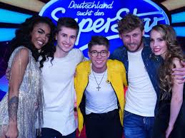 Der «dsds» 2020 titel rückt immer mehr und die zuschauer entscheiden per voting, wer es in die nächste runde schafft. Finale Bei Dsds 2019 Wer Hat Die 16 Staffel Dsds Gewonnen Tv