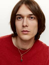 Our plain necklaces in gold, silver and vermeil