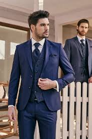 Visita lo store ufficiale di a|x. Abito Da Sposo Blu Scuro Collezione 2021sposatelier