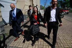 Asunción lavín arremetió contra su padre. Hija De Joaquin Lavin Desmiente A Su Padre Que Niegue Todo Es El Primer Dolor
