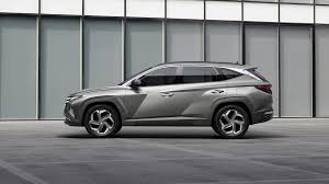 Our car experts choose every product we feature. 2022 Hyundai Tucson Hybrid Plug In Hybrid Versions Heat Up Rivalry Vs Rav4 Cr V