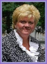 Darlene Grabowski's Instagram, Twitter & Facebook