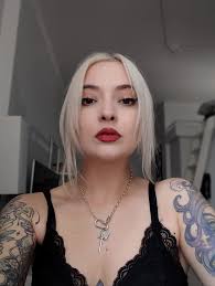 The sundress is a setup