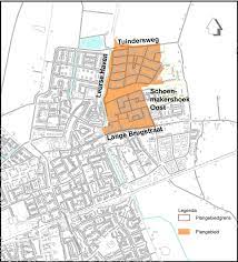Buiten berging grenst aan woning, eigen parkeerplaats naast voordeur Schoenmakershoek