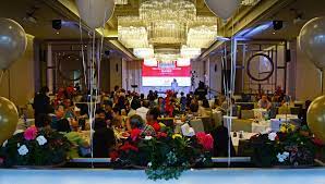 Look for curries and szechuan offerings as well as ginger fried beef, singapore noodles and cantonese chow mein. May Garden Home Lower Sackville Nova Scotia Menu Prices Restaurant Reviews Facebook