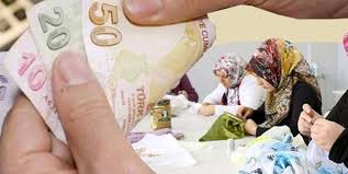 Başlıklı yazımıza göz atmalarını tavsiye derli toplu bir antre düzenli bir ev için ilk adımdır desek yalan olmaz. Ev Hanimlari Toplu Prim Odeyerek Emekli Olur Mu