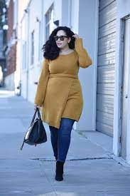 How To Wear A Dress Over Jeans Via Girlwithcurves Fashion Style Outfits Dress Over Jeans Curvy Size Fashion Outfits For Short Women