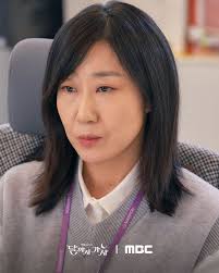 Ra Mi Ran is determined to do anything and make lots of money in 'To the  Moon'