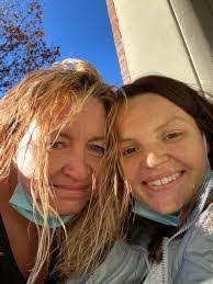 Caitlin Dunn's Instagram, Twitter & Facebook