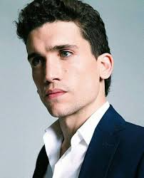 Pin de Vincent Yau em Cool people