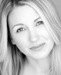 Sara Ford's Instagram, Twitter & Facebook