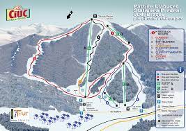 R&j ski rental poiana brasov, is located in the center of poiana brasov ski resort, on ground floor of casa emil guesthouse , opposite the vanatorul restaurant, in the area of great interest for ski fans, at an equal distance but not far from the two cablecars serving. Partii De Schi In Poiana Brasov Si Predeal I Tour Proiect NaÈ›ional De Promovare TuristicÄƒ