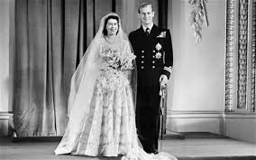The royal wedding ceremony between hm queen elizabeth ii and hrh prince philip, duke of edinburgh at westminster abbey on thursday, 20th november, 1947. Princess Diana Wedding Queen Elizabeth Ii Photo 33814602 Fanpop