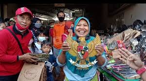 Kitar semula ialah proses mengolah semula bahan buangan untuk menghasilkan barangan baru. Contoh Pengamalan Sila Ke 4 Pancasila Di Lingkungan Keluarga