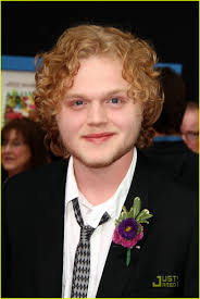 Nicholas Braun & Joe Adler Premiere 'Prom': Photo 414291