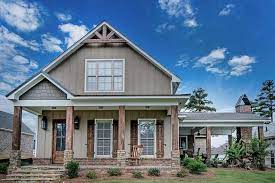 13 Stunning Homes For Sale That Are America S Average House Size Real Estate 101 Trulia Blog Cottage House Exterior Rental Homes Near Me Sale House
