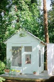 Spielhaus Fur Den Garten Selber Bauen Diy Anleitung Diy Garten Zenideen Spielhaus Garten Spielhaus Selber Bauen Kinderspielhaus Garten