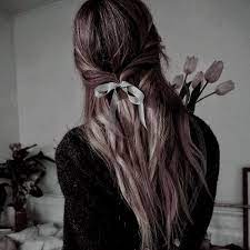 40 Dark Academia Hairstyles For All Hair Types Academia Hairstyle Dark Academia Hairstyles Hair Styles